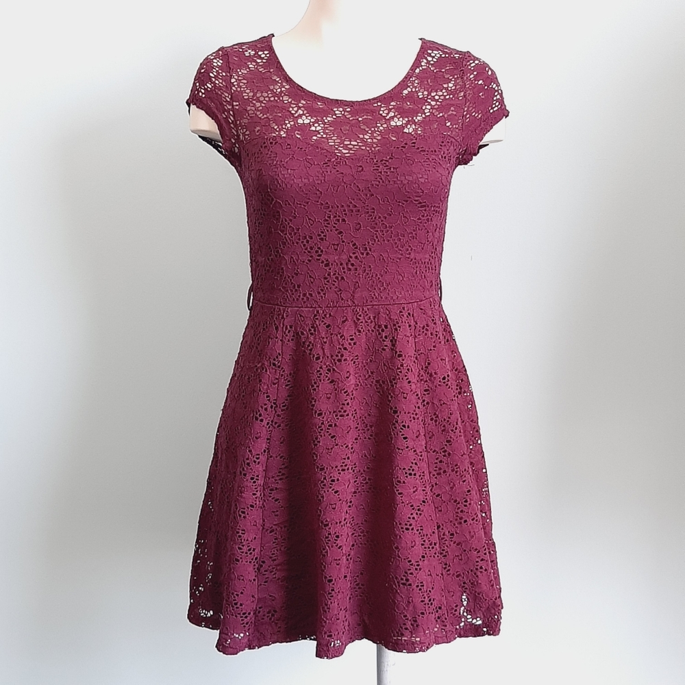 🅱️🅾️G🅾️ New Look purple lace summer dress